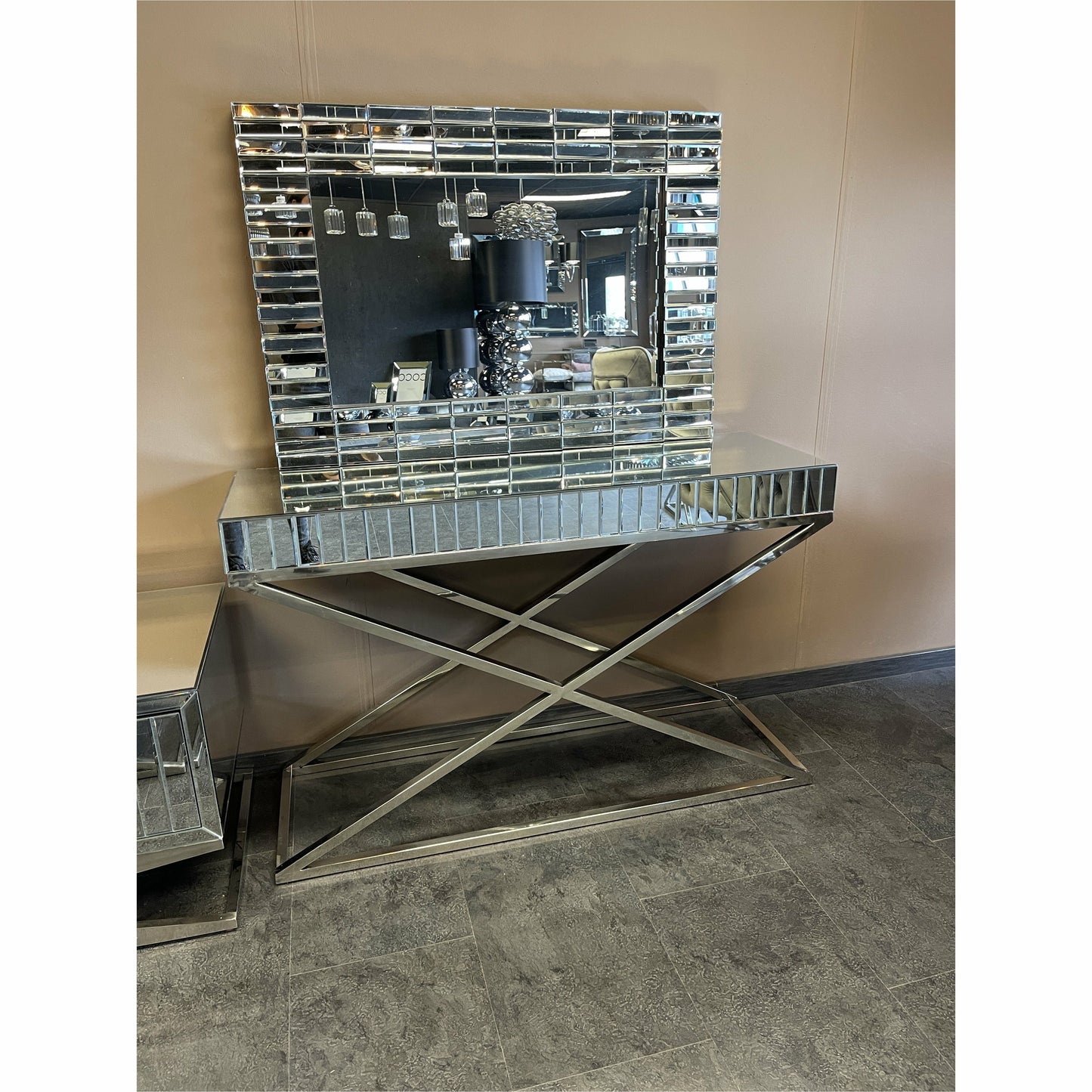 PIANO Sidetable - Luxury Living